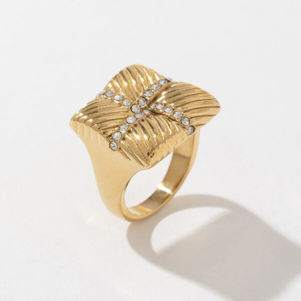 Stainless Steel Chunky Square Rhinestone Ring for Women Resizable Trendy Wedding Engagement Jewelry