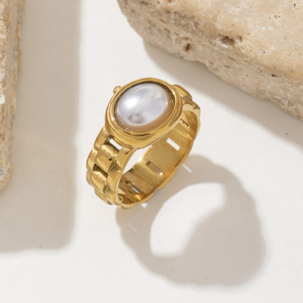 High Quality 18k PVD Gold Plated Stainless Steel Vintage Pearl Strap Chunky Ring - Image 3