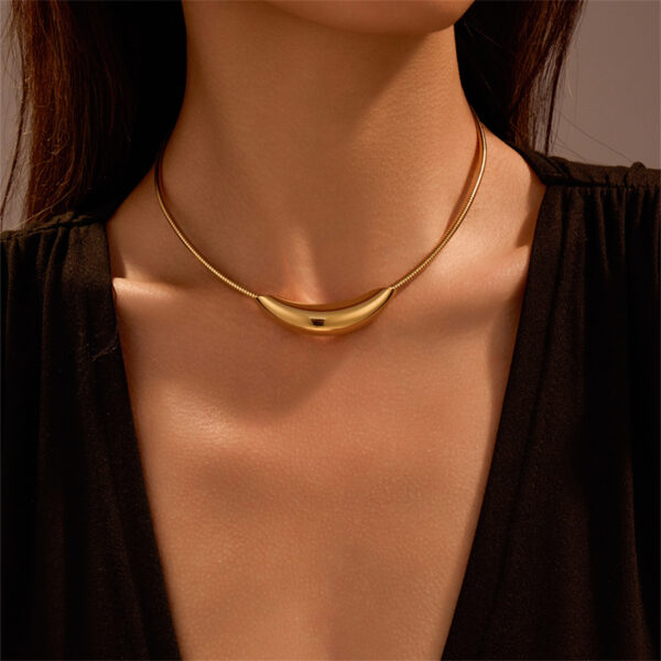 Stainless Steel Snake Chains With Smooth Curved Pipe Choker Necklace for Women Daily Waterproof Accessories Fashion Neck Jewelry