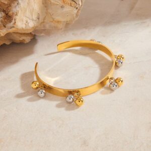 Fashion Stainless Steel Bangle 18K Gold Plated Open Bracelet for Women Bell Charm Non-Fading Bangle