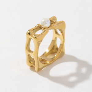 Trendy Hollow Design Weddings Parties Anniversaries Women's Stylish Stainless Steel Signet Pearl Ring Fashion Jewelry