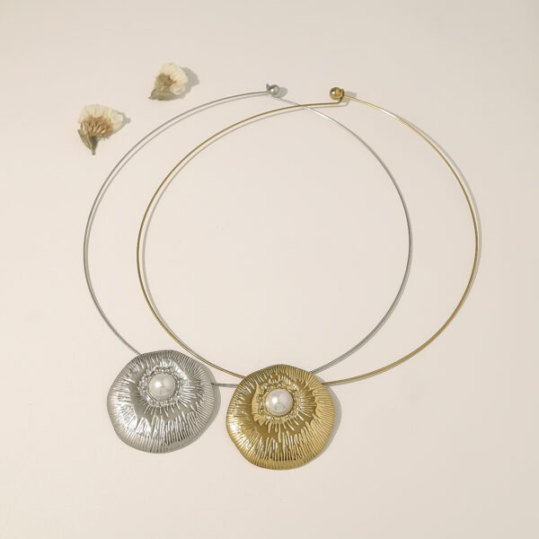 Stainless Steel Big Lotus Leaf with Pearl Choker Necklaces for Women Waterproof Torques Collar Accessories Fashion Neck Jewelry - Image 3