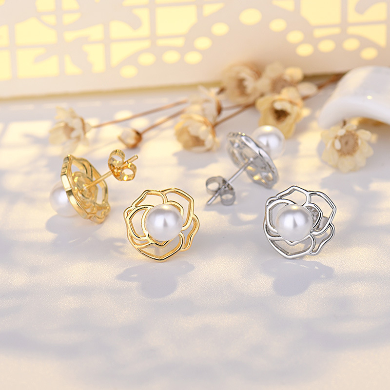Dainty 18K Gold Flower Stud Earrings for Women Trendy White Gold Flower Pearl Earrings for Girls Wedding Party Earrings Jewelry - Image 3