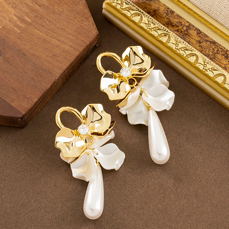 Fine Jewelry S925 Sterling Silver Post 18K Gold plated Hoops with Zircon Flower Stud Earrings Dangle Shell Flower Pearl Drop Earrings for Women - Image 4