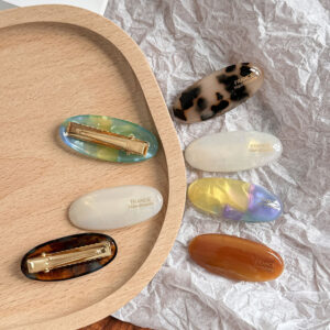 Oval Acetate Gold Side Hairpin